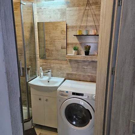 Apartment Juliana Smulikowskiego 2 *