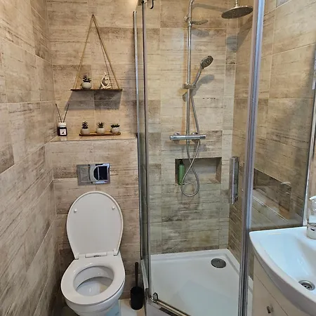 Juliana Smulikowskiego 2 *